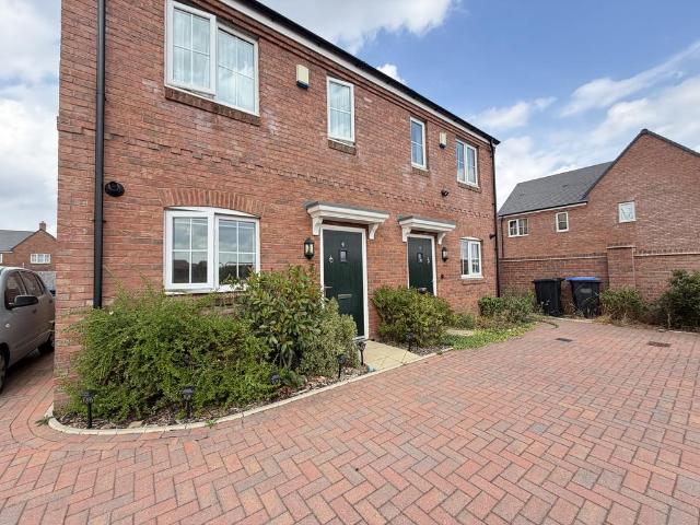 House for rent in Houlton, New Bilton