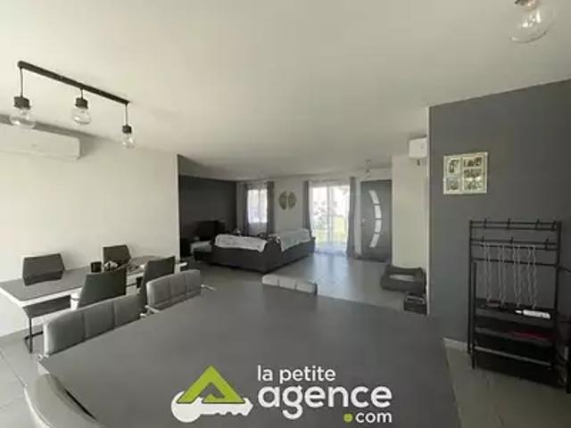 Maison vente à Le Bourg, Trouy