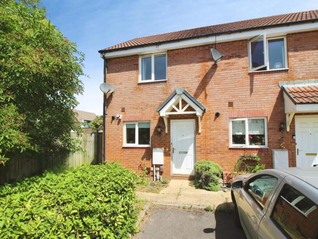 House for rent in Penhill, Swindon
