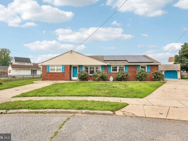 House for sale in Gibbstown, New Jersey
