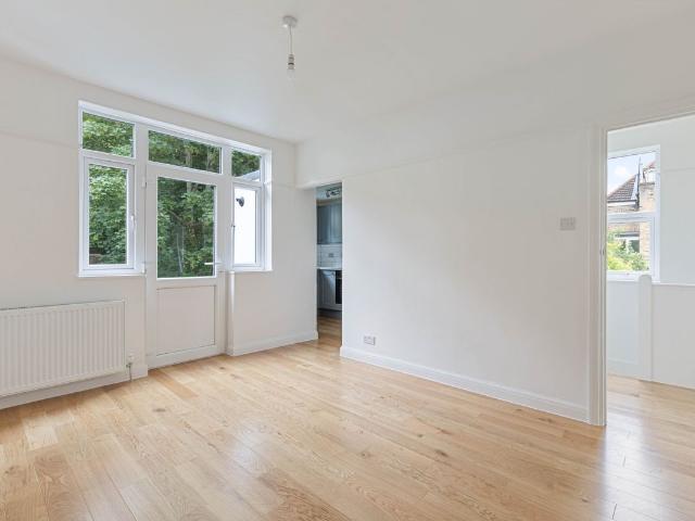 Apartment for rent in London Borough of Croydon, Upper Norwood