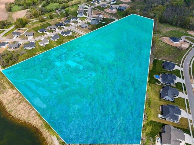 Land for sale in Green Bay