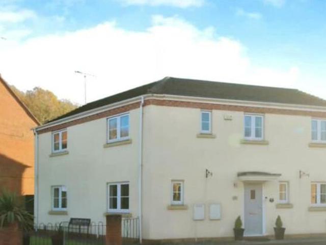 House for sale in Pudsey, West Yorkshire