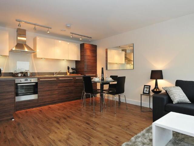 House for rent in London Borough of Ealing, Greater London