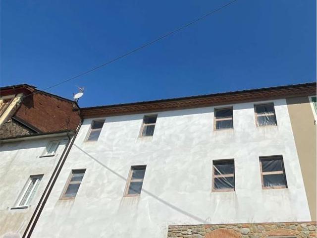 Villa Indipendente in vendita a San Colombano, Capannori