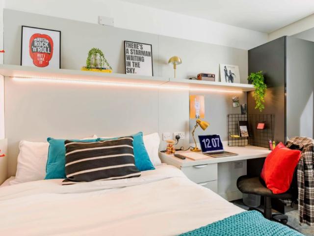 Studio for rent in Salford Quays, Salford