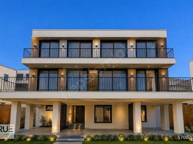 Güzelbahçe, İzmir içerisinde satılık Villa