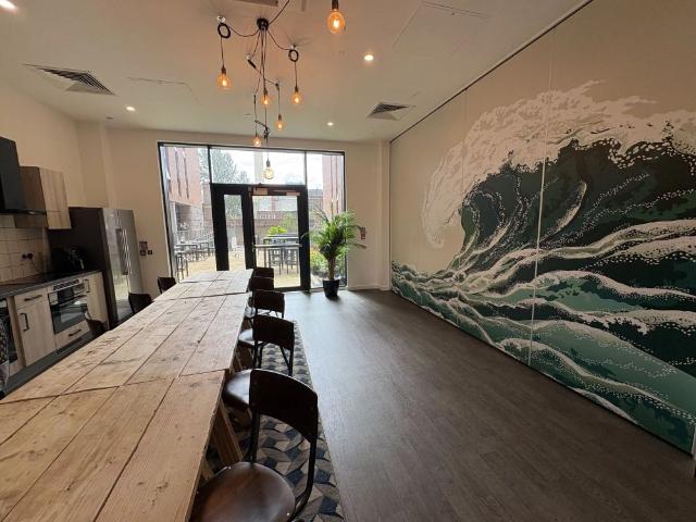 Studio for rent in Calderstones