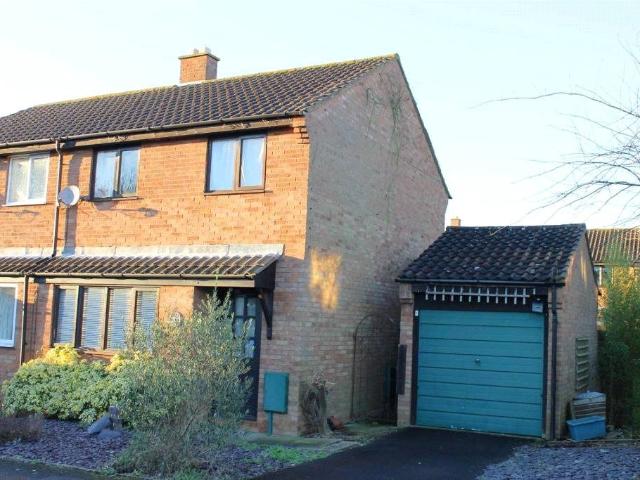 House for rent in Oldbrook, Milton Keynes
