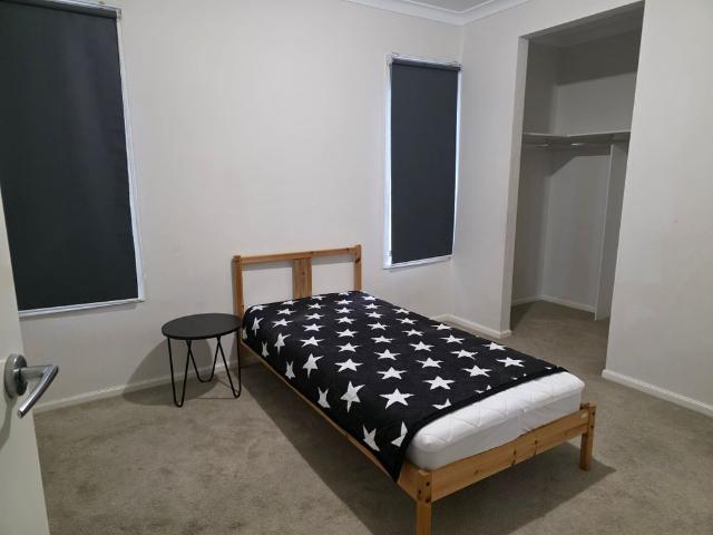 Room for rent in Camerons Creek, Victoria