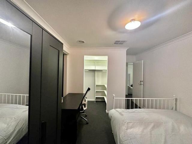 Room for rent in Camerons Creek, Victoria