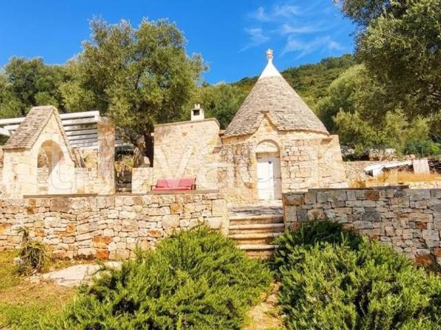 Rustico in vendita a Canale di Pirro, Puglia