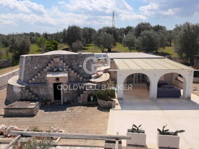 Villa Indipendente in vendita a Contrada Badessa, Puglia