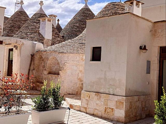 Villa Indipendente in affitto a Augusta, Sicilia