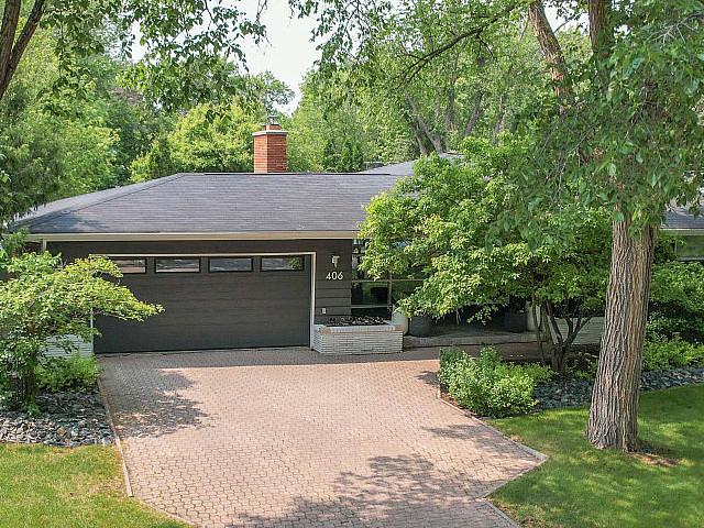 House for sale in East St. Paul, Manitoba
