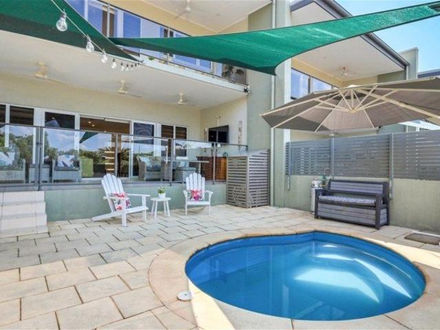 Townhouse for sale in Woolner, Darwin