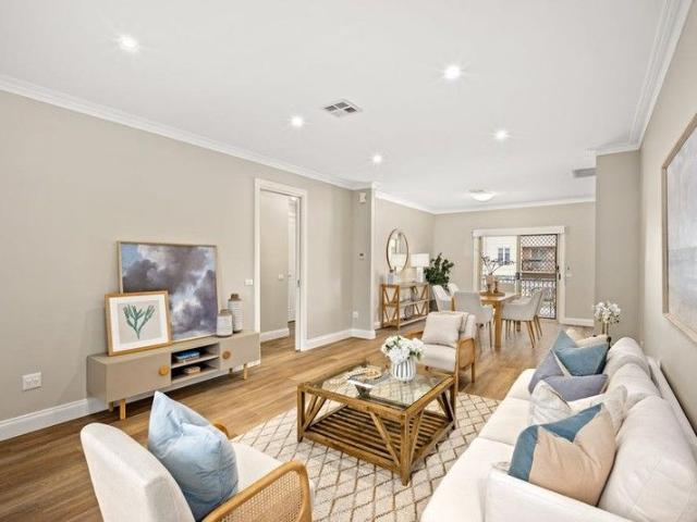 House for sale in Burwood