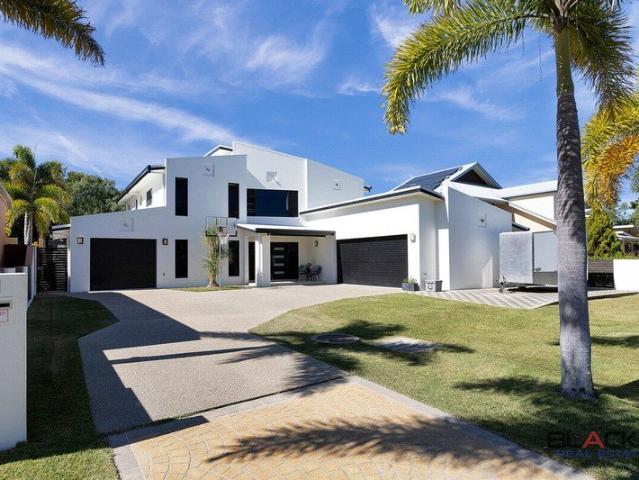 House for sale in Shoal Point, Queensland