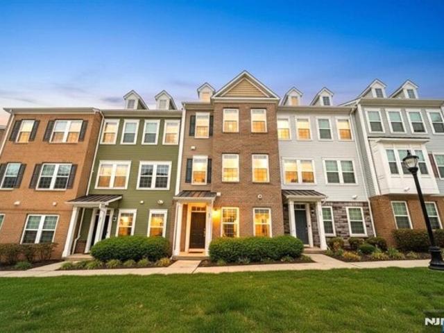 House for sale in Wood Ridge, New Jersey