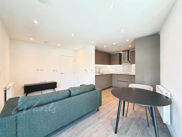Apartment for rent in New Town, Monks Orchard