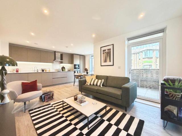 Apartment for rent in Monks Orchard, Kent