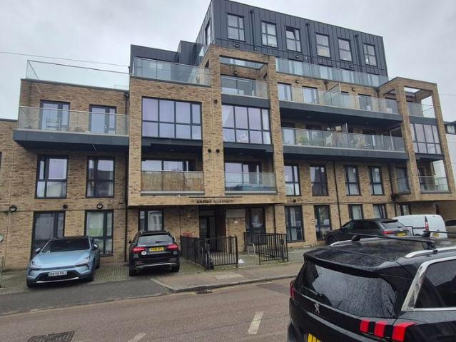 Apartment for rent in London Borough of Lewisham, Greater London