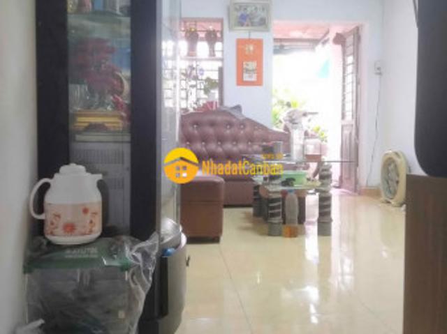Nhà mặt phố bán