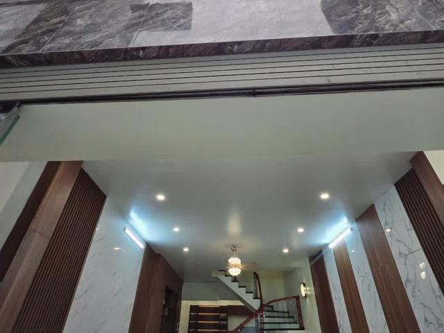 Nhà bán tại Hoàn Kiếm, Hà Nội