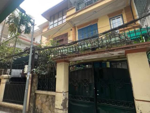 Nhà bán tại Hoàn Kiếm, Hà Nội
