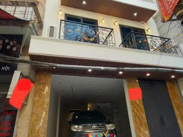 Nhà bán tại Hoàn Kiếm, Hà Nội