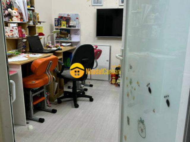 Nhà mặt phố bán