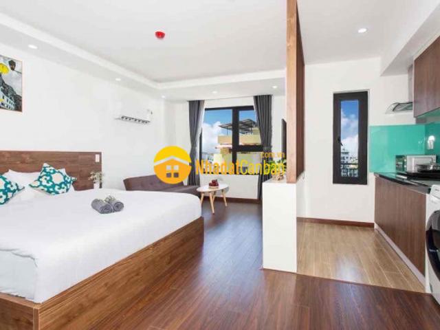 Nhà mặt phố bán