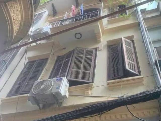 Nhà bán tại Hoàn Kiếm, Hà Nội