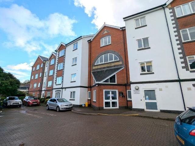 Apartment for rent in Truru, Truro