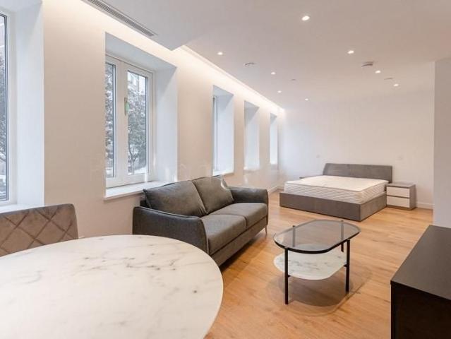 Studio for rent in Clerkenwell, Isle Of Man