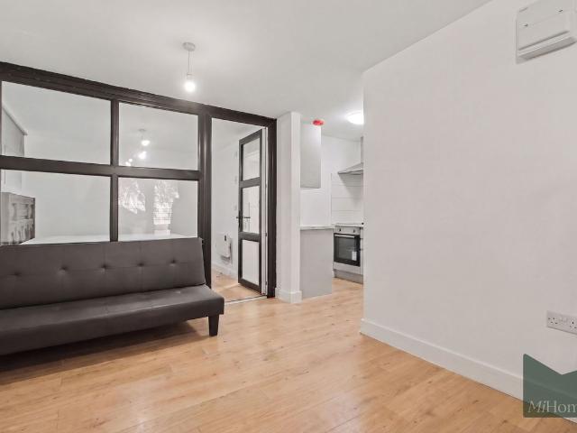 Studio for rent in Greater London