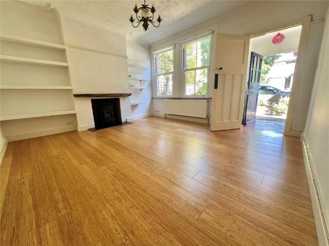 Apartment for rent in Greater London