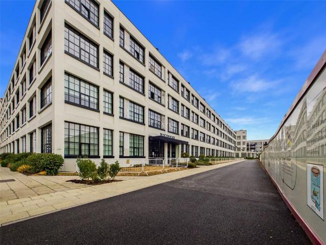 Apartment for rent in London Borough of Hillingdon, Greater London