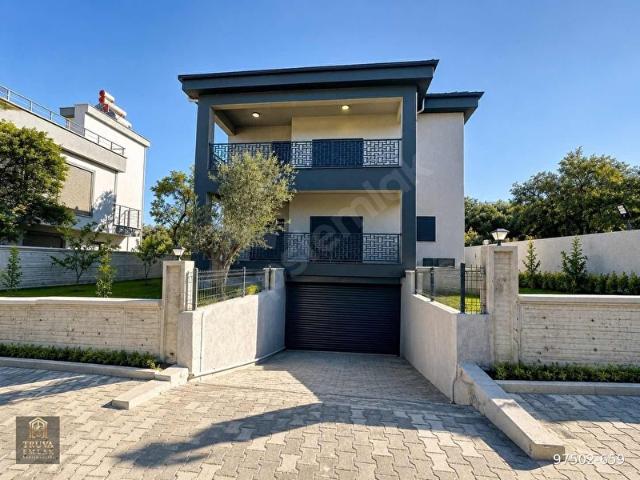 Gömeç, Balikesir içerisinde satılık Villa