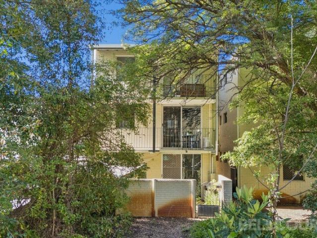 Apartment for sale in Stirling, Western Australia