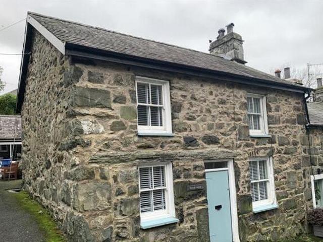 House for sale in Harlech, Wales