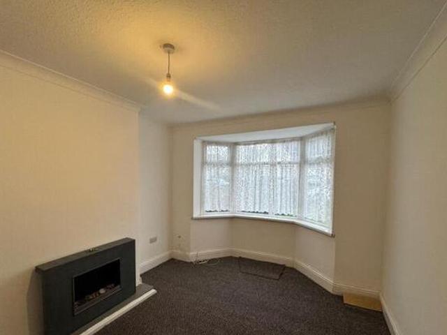 House for rent in Goldthorn Hill, Castlecroft