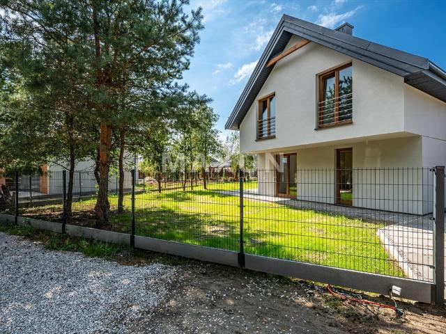 Dom na sprzedaż w Legionowo, Mazowieckie