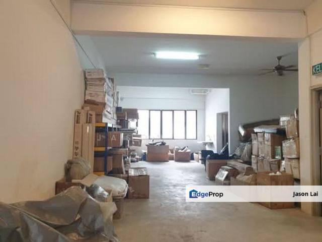 Shop for sale in Petaling, Alam Impian