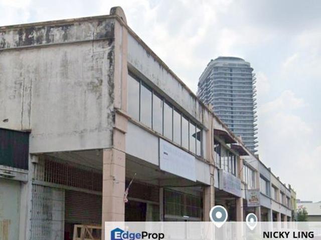Warehouse for rent in Kuala Lumpur, Country Heights Damansara