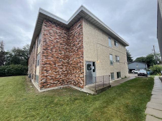 Apartment for rent in Wedgewood, Alberta