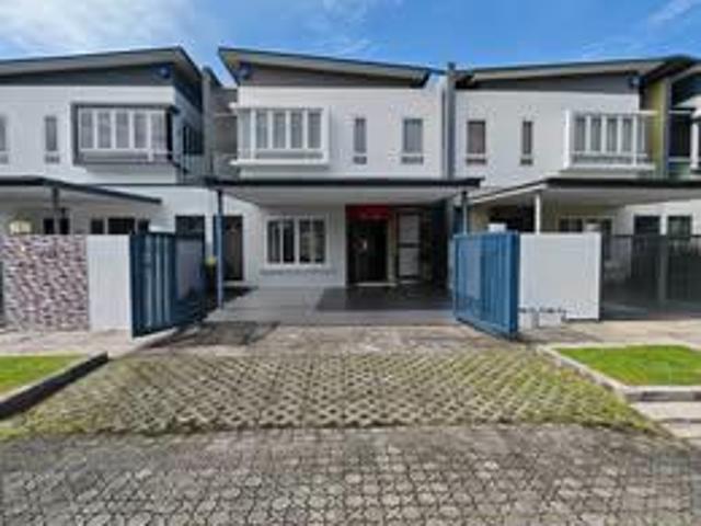 Terraced House for rent in Kuching