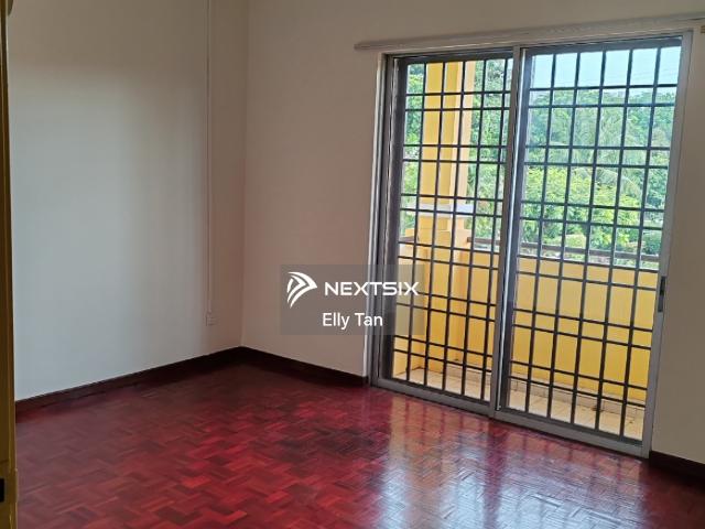 Residential House for sale in Kuching