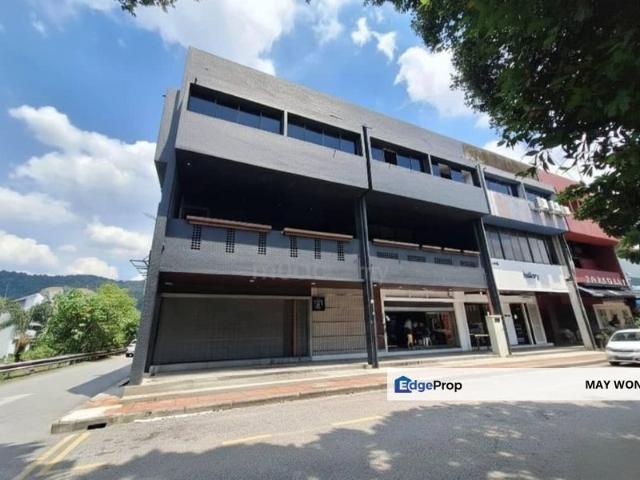 Shop for rent in Country Heights Damansara, Kuala Lumpur