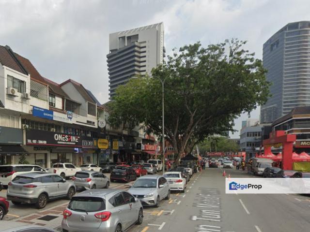 Shop for rent in Taman Tun Dr Ismail, Kuala Lumpur